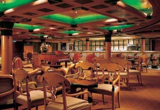 El Cabinet Cigars Bar 